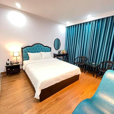 Nhat Tan Hotel Ханой Экстерьер фото
